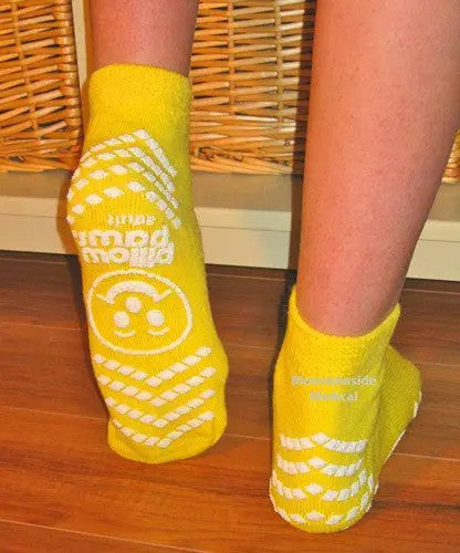 Adult Non-Skid Risk Alert Socks Yellow Color